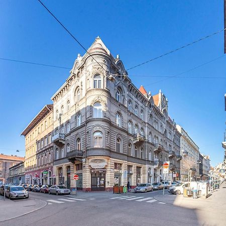 Luxury Art Deco Flat / Big Balcony Lejlighed Budapest Eksteriør billede